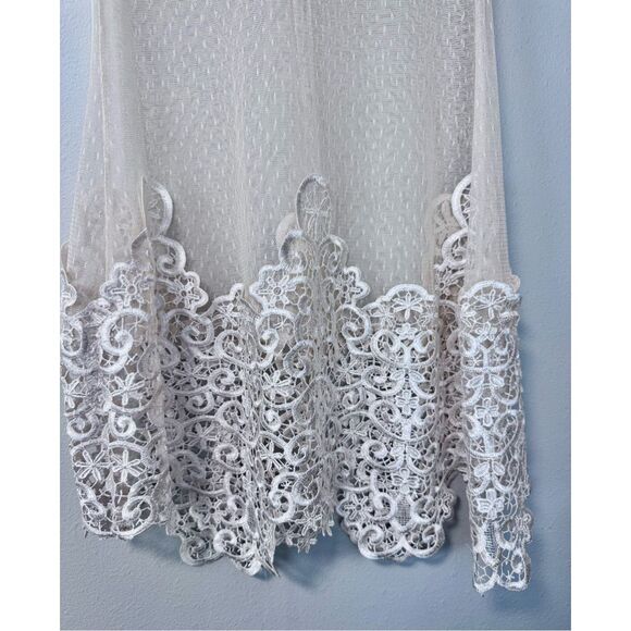 Altar’d‎ State Sheer Cream Lace Mini Dress Size Small - Picture 7 of 14